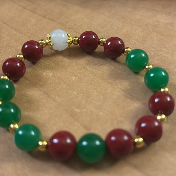 #130 Red Cinnabar Jade Bracelet 10mm - Picture 3 of 3